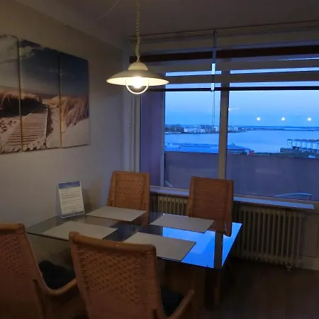 Apartment Fewo Steuerbord 7te Etage Im Ferienpark Mit Meerblick