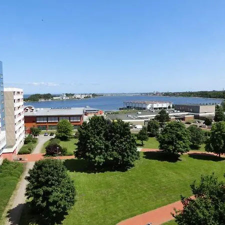 Fewo Steuerbord 7te Etage Im Ferienpark Mit Meerblick Apartment *
